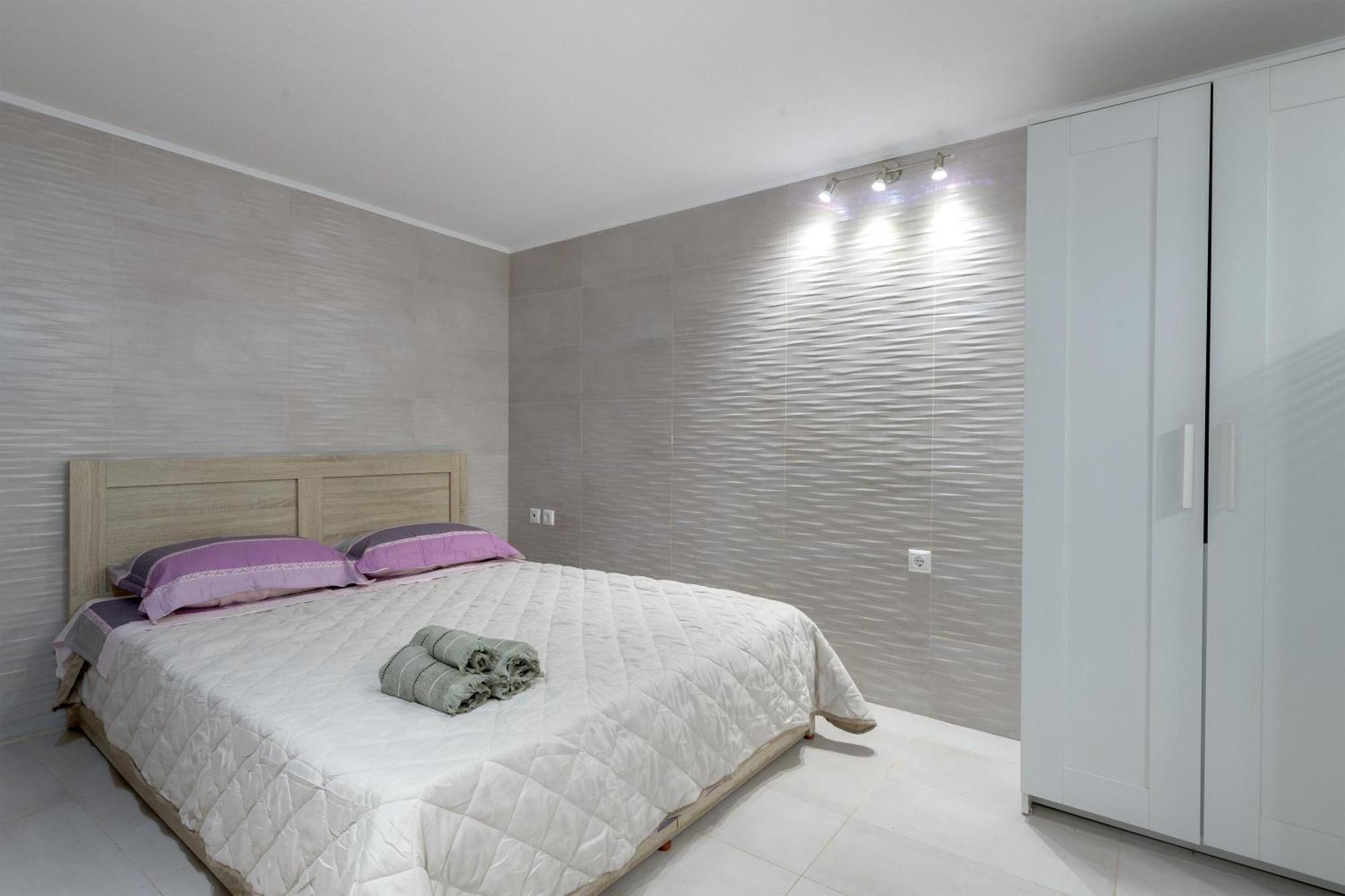 Parko Apartment